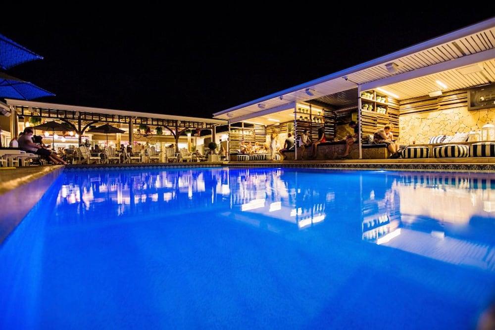 Rambutan Resort Townsville Bagian luar foto